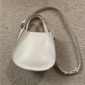 Madewell Sydney Crossbody in Vapor (white)